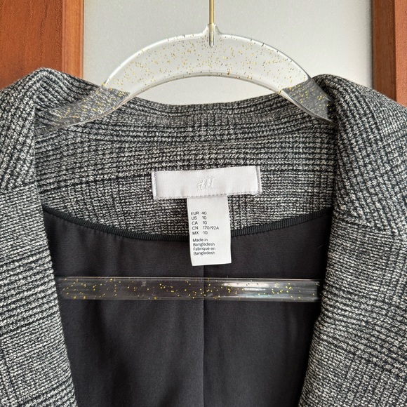 H&M BRAND NEW BLAZER, never worn, gray, office corporate, everyday, pockets - Picture 10 of 12